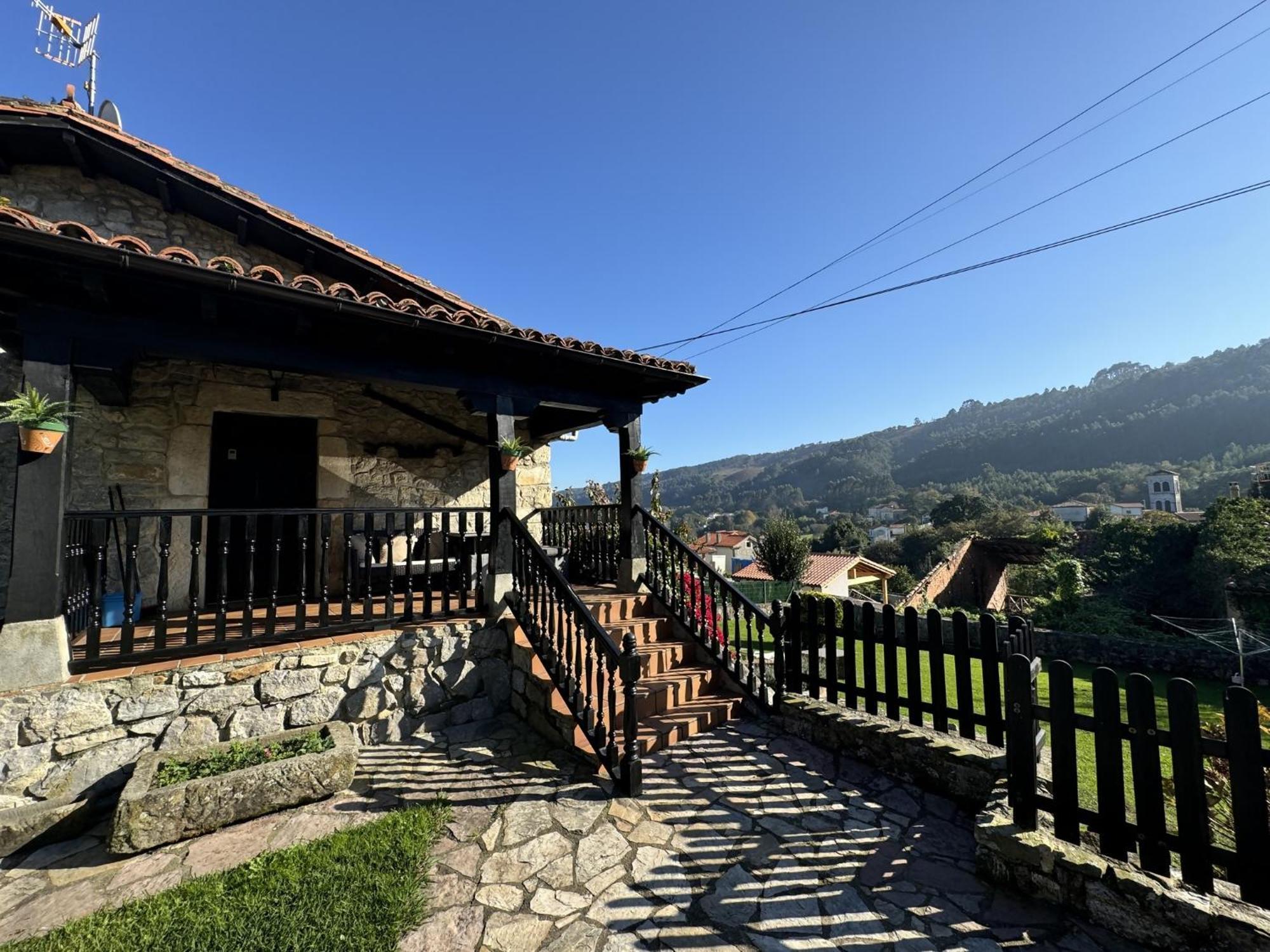 Casa Las Hortensias 2 Pendueles Llanes Exterior photo