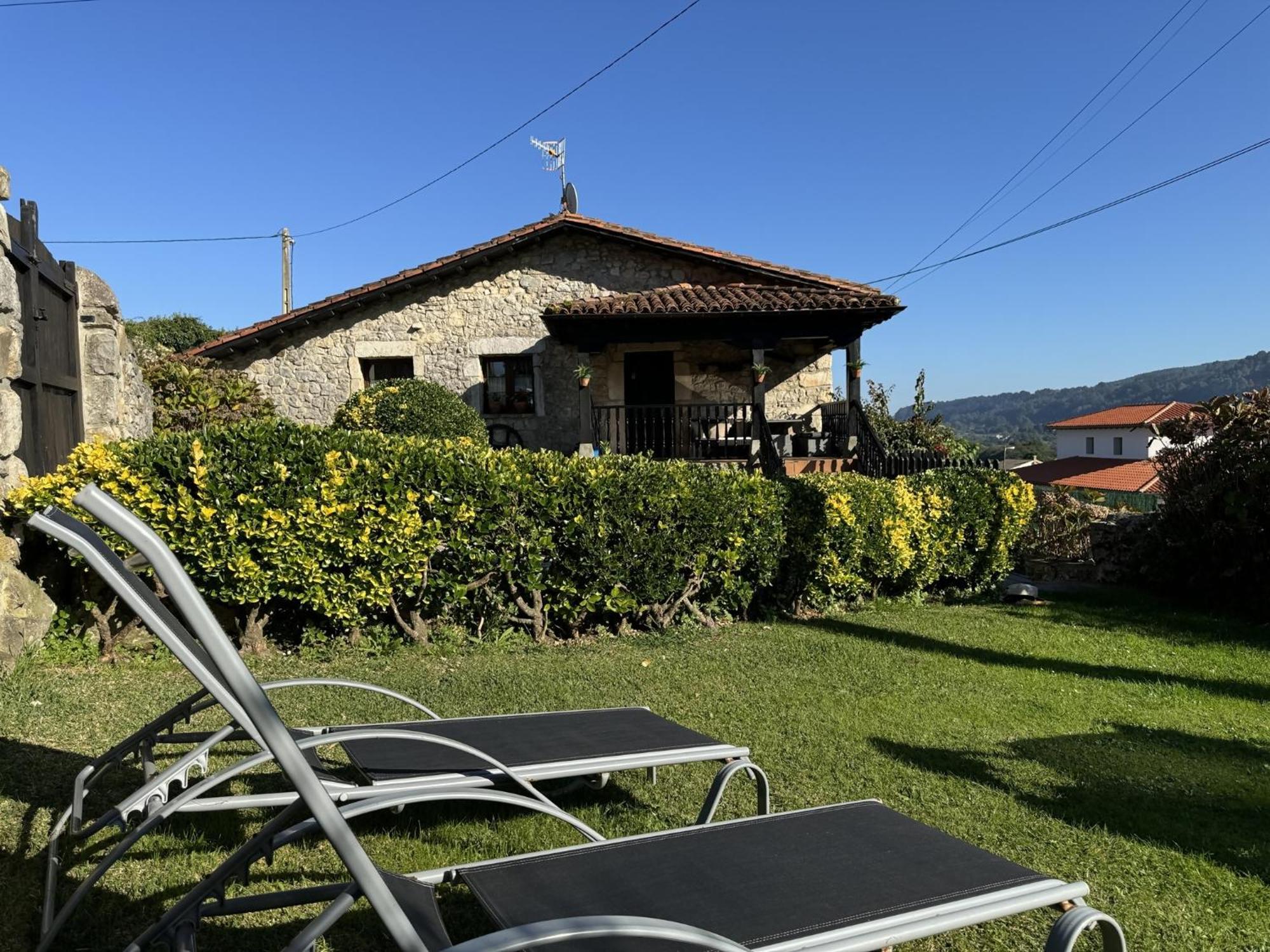 Casa Las Hortensias 2 Pendueles Llanes Exterior photo